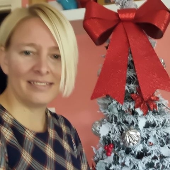 Meet your Posher, Stacey - Picture 1 of 1